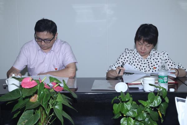 民主生活会_20190829111555.jpg